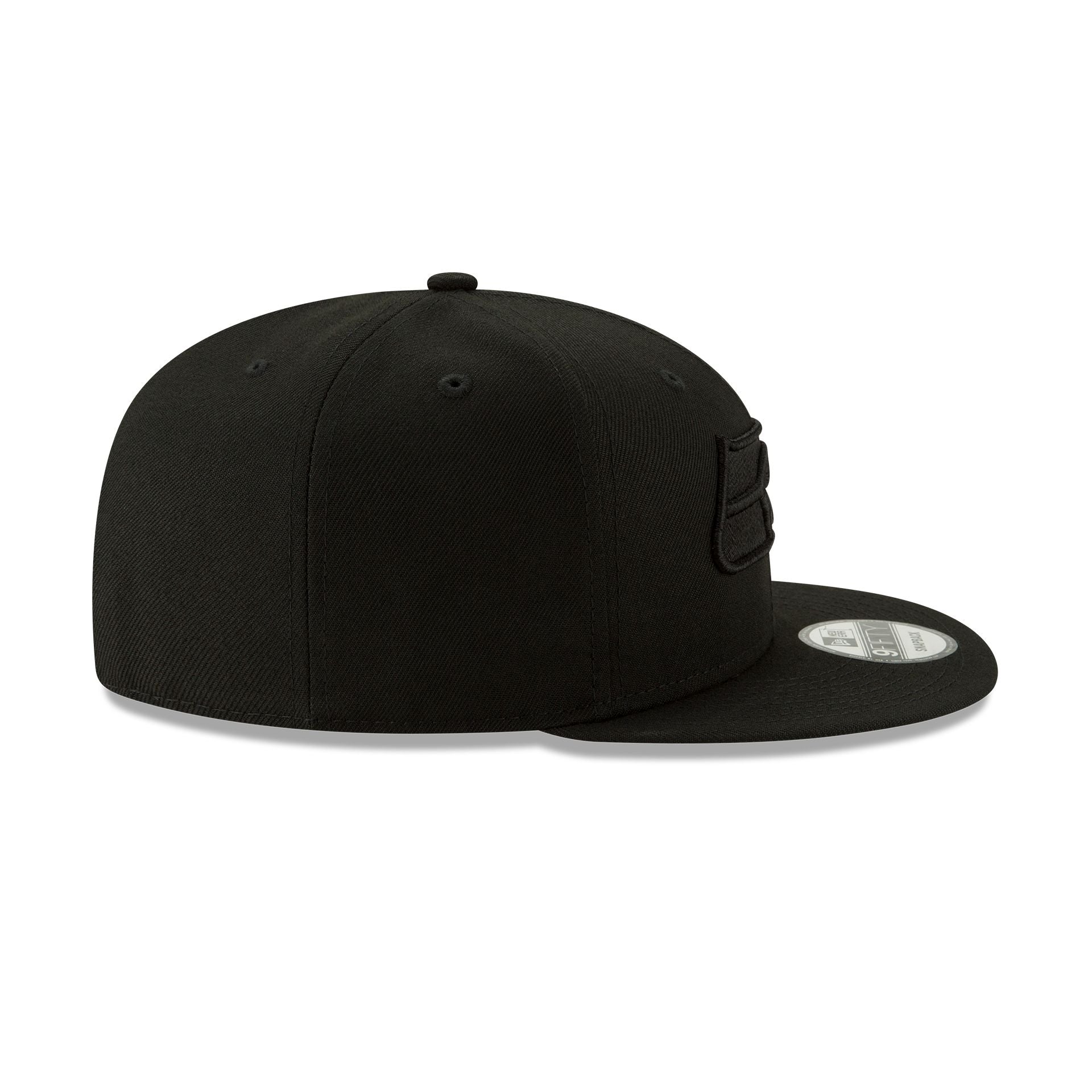 Seattle Seahawks Basic Black on Black 9FIFTY Snapback Hat - Image 5