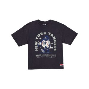 New York Yankees Throwback Character Women's T-Shirt