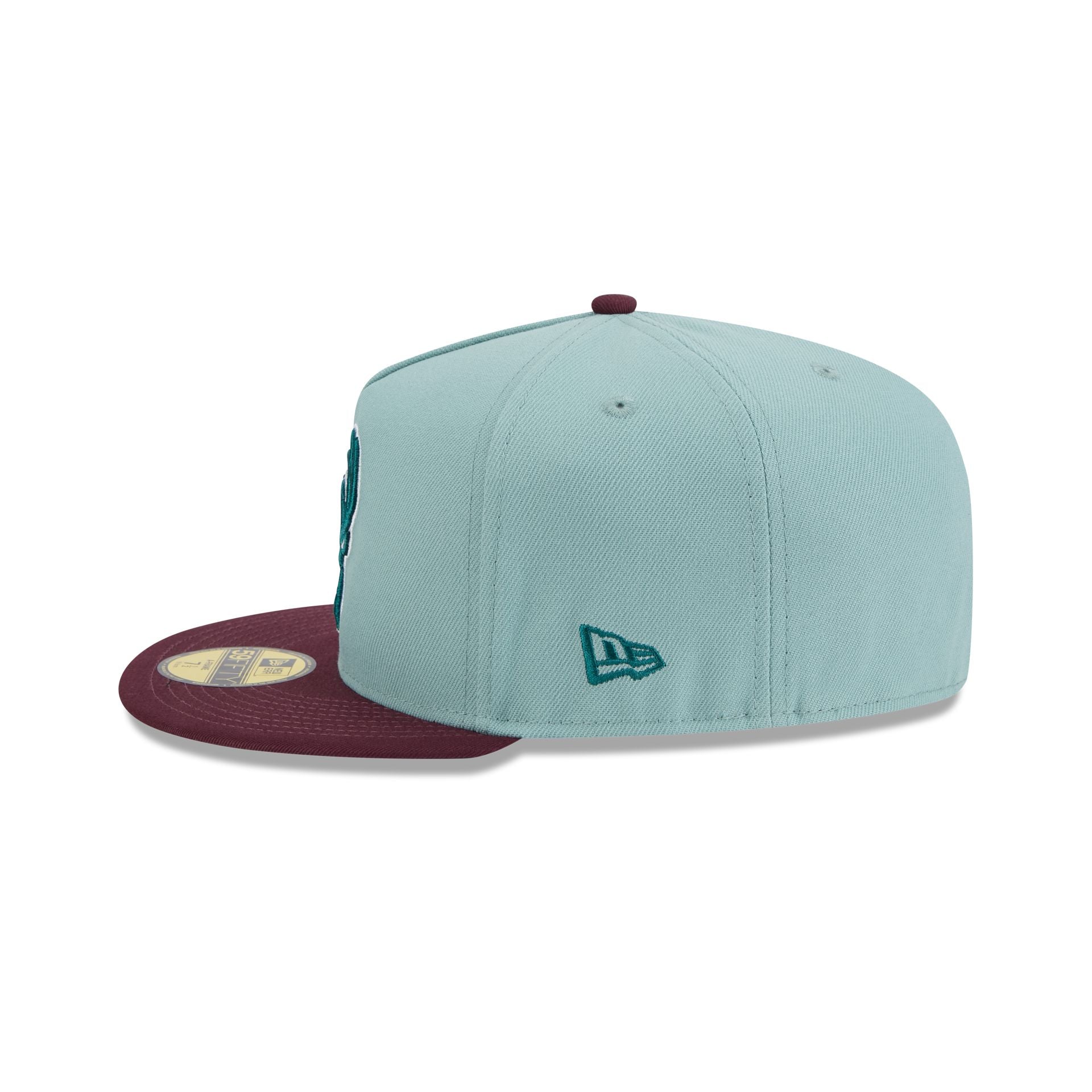 Milwaukee Bucks Beach Kiss Blue 59FIFTY A-Frame Fitted Hat - Image 4