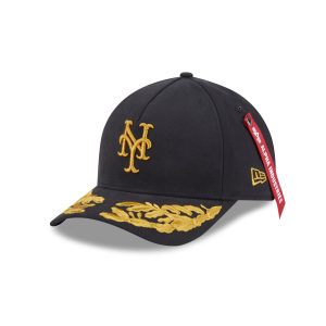 Alpha Industries x New York Mets Black 9FORTY M-Crown A-Frame Snapback Hat
