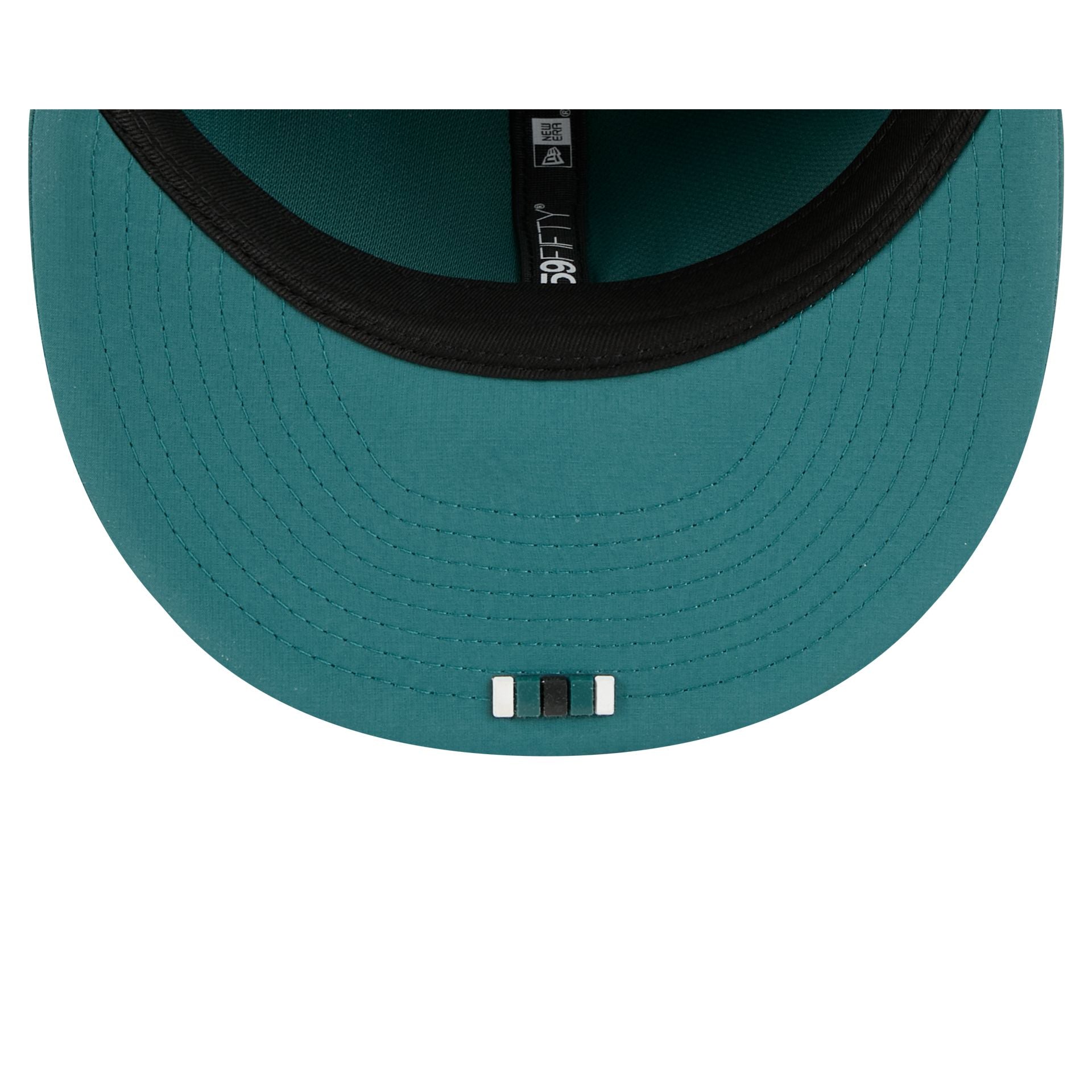Philadelphia Eagles 2025 Sideline Hot Weather 59FIFTY Fitted Hat - Image 7