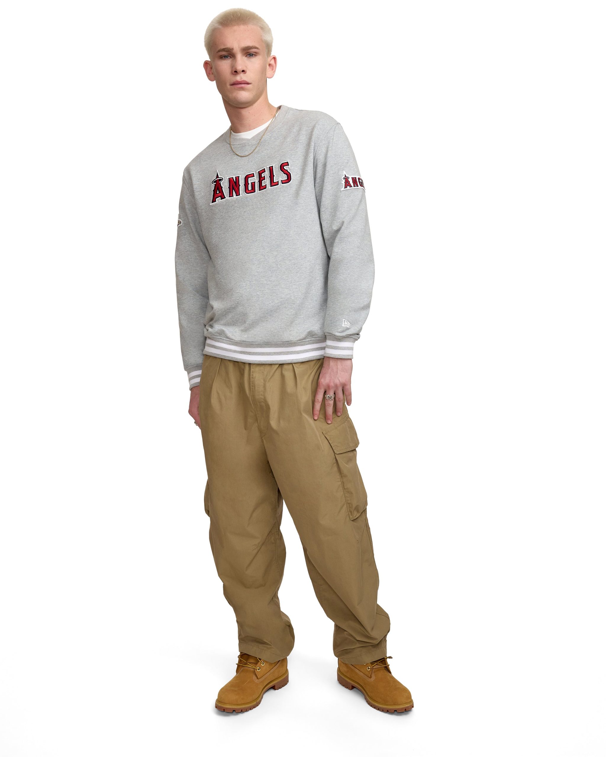 Los Angeles Dodgers Gray Logo Select Crewneck - Image 7